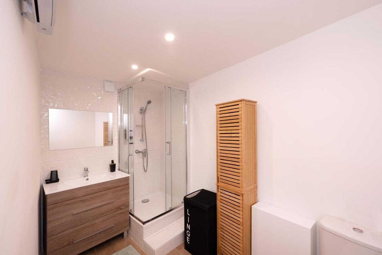 Le Nostradamus - Magnifique Appartement Cours Principal Plein Centre Avec Parking Salon-de-Provence Exterior photo