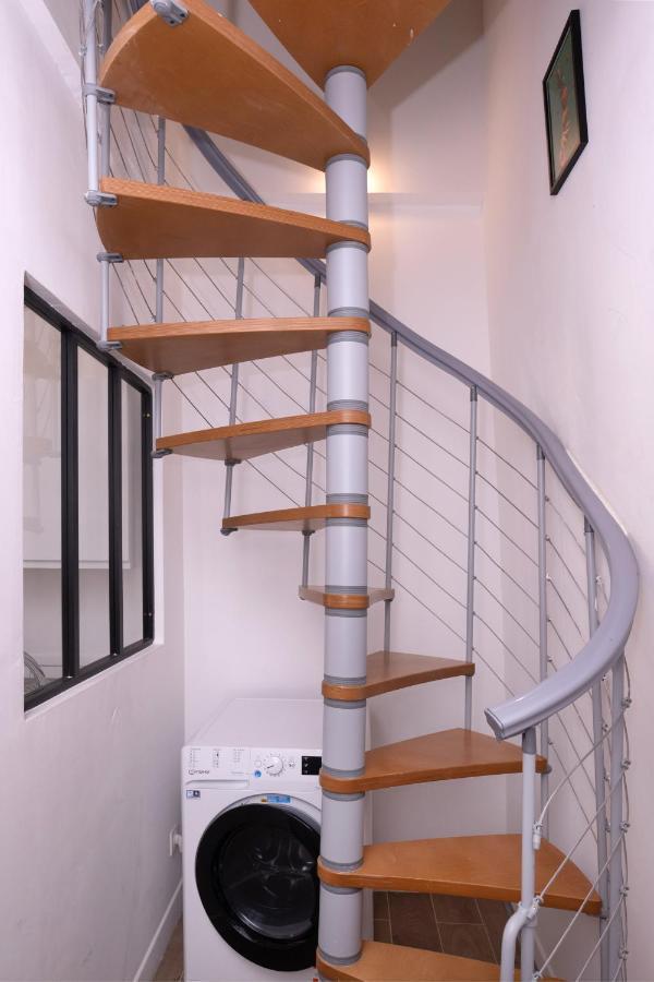 Le Nostradamus - Magnifique Appartement Cours Principal Plein Centre Avec Parking Salon-de-Provence Exterior photo
